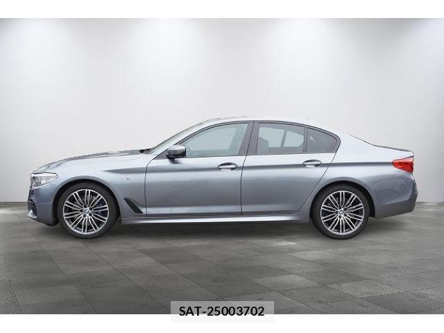 Bmw 5 SERIES 2018-06 7902327-3