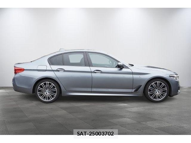 Bmw 5 SERIES 2018-06 7902327-4
