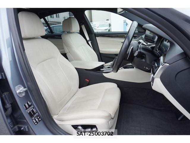 Bmw 5 SERIES 2018-06 7902327-6
