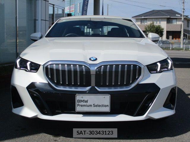 Bmw 5 SERIES 2025-09 7902325-3