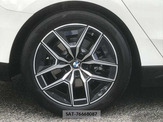 Bmw 5 SERIES 2025-09 7960664-11