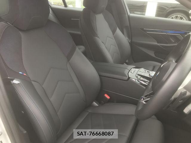 Bmw 5 SERIES 2025-09 7960664-14