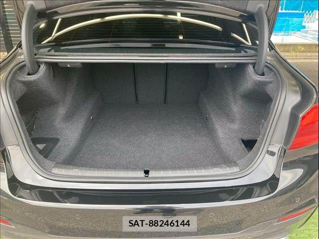 Bmw 5 SERIES 2018-12 7960662-17