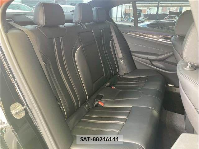 Bmw 5 SERIES 2018-12 7960662-6