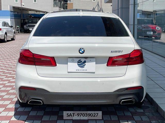 Bmw 5 SERIES 2019-07 7960671-11