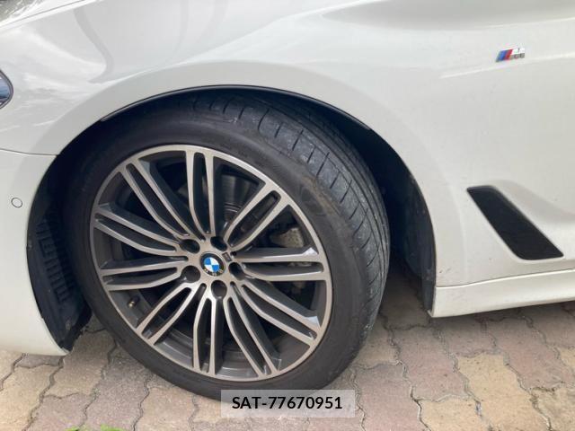 Bmw 5 SERIES 2019-02 7960674-12