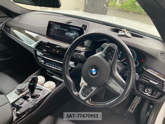 Bmw 5 SERIES 2019-02 7960674-13