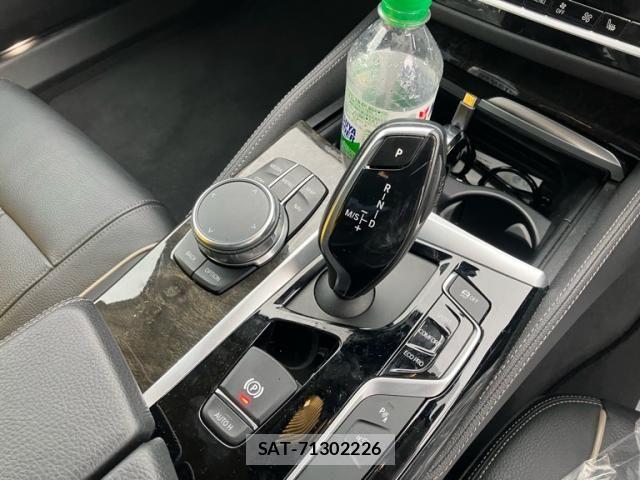 Bmw 5 SERIES 2017-06 8034587-16