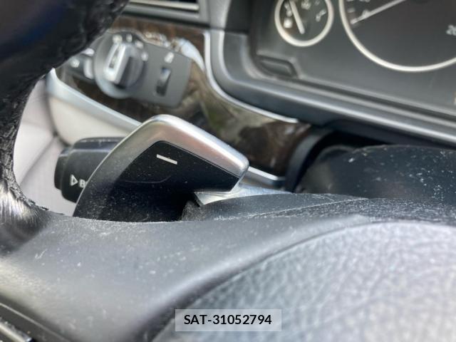 Bmw 5 SERIES 2011-04 8073051-19