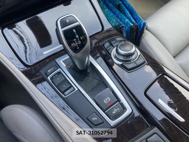 Bmw 5 SERIES 2011-04 8073051-21