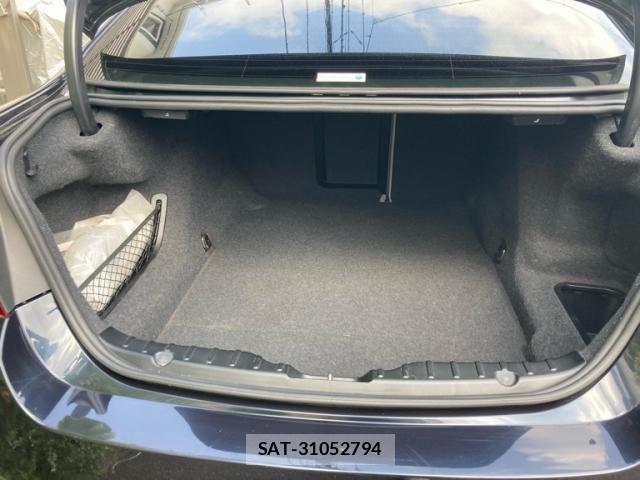 Bmw 5 SERIES 2011-04 8073051-5