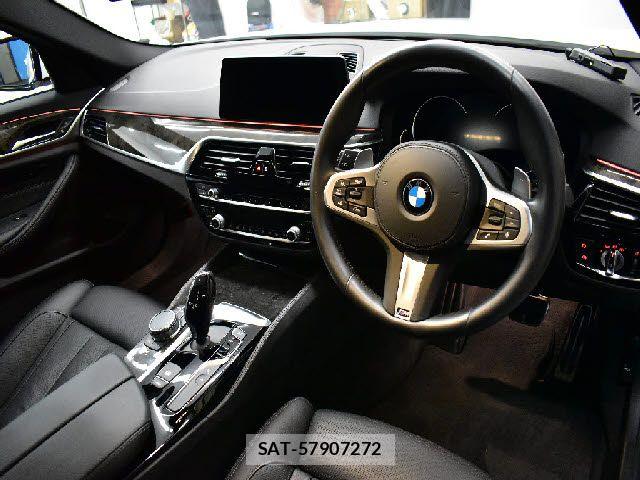 Bmw 5 SERIES 2017-09 8073044-18