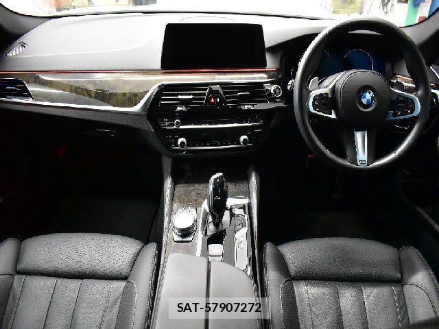 Bmw 5 SERIES 2017-09 8073044-1