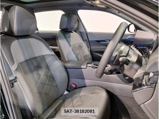 Bmw 5 SERIES 2026-03 8098243-13