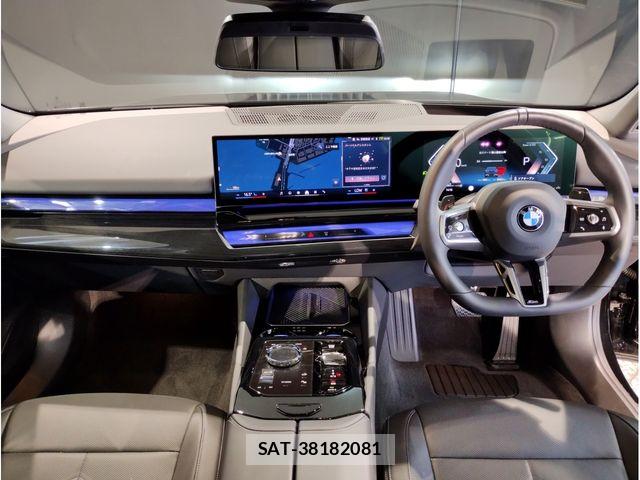 Bmw 5 SERIES 2026-03 8098243-1