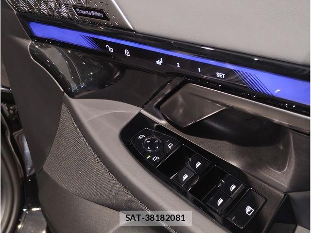 Bmw 5 SERIES 2026-03 8098243-22