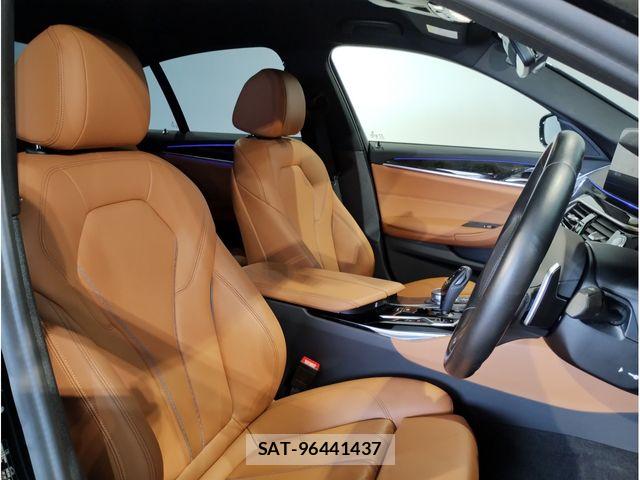 Bmw 5 SERIES 2021-12 8098242-13