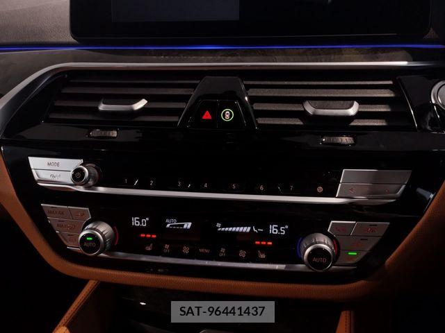 Bmw 5 SERIES 2021-12 8098242-19