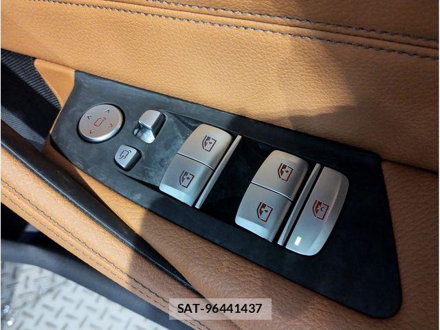 Bmw 5 SERIES 2021-12 8098242-22