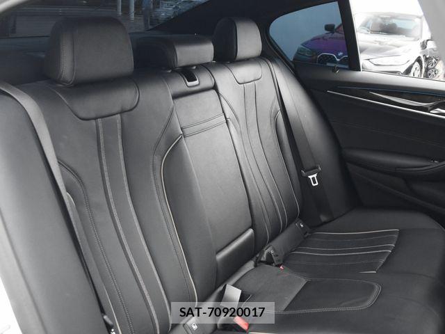 Bmw 5 SERIES 2021-06 8098249-9