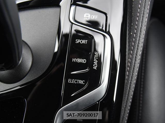 Bmw 5 SERIES 2021-06 8098249-16