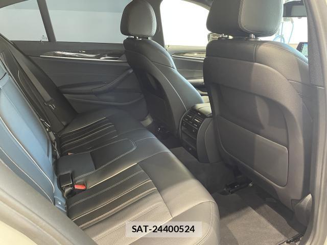 Bmw 5 SERIES 2018-12 8098248-9