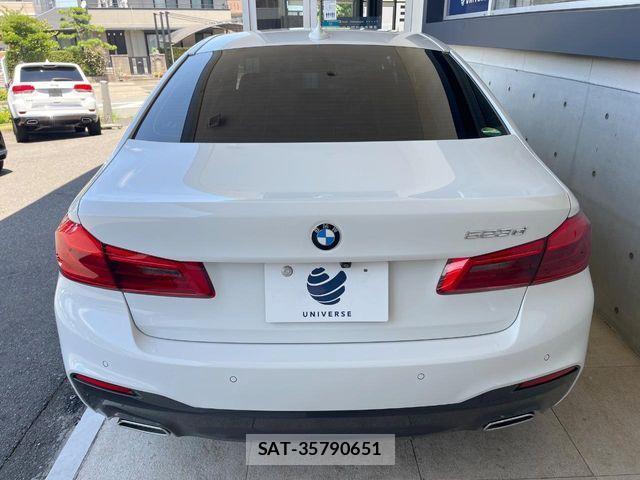 Bmw 5 SERIES 2018-06 8129184-15