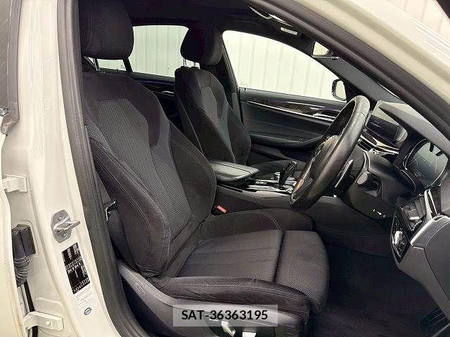 Bmw 5 SERIES 2017-11 8145522-8