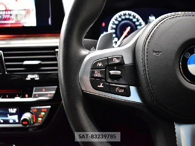 Bmw 5 SERIES 2019-09 8206581-10