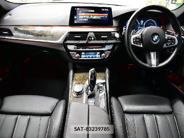 Bmw 5 SERIES 2019-09 8206581-1
