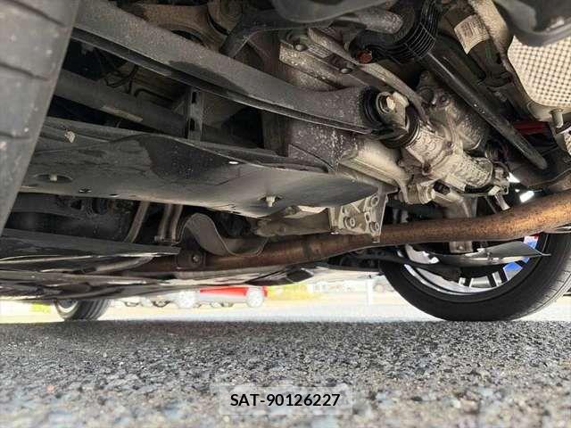 Bmw 5 SERIES 2017-09 8206583-4