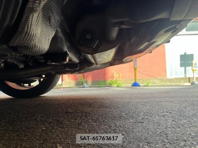 Bmw 5 SERIES 2021-08 8206580-10