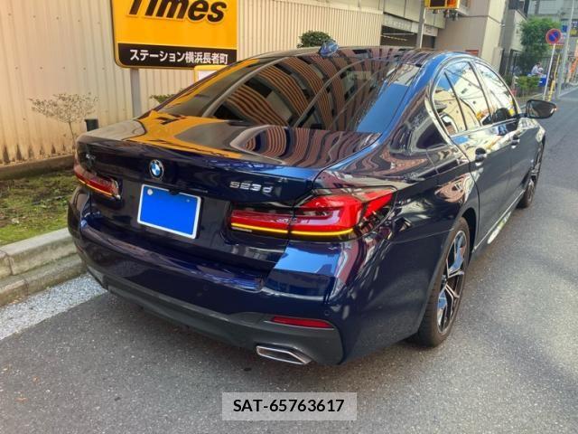 Bmw 5 SERIES 2021-08 8206580-4