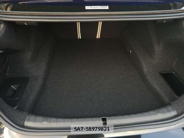 Bmw 5 SERIES 2017-09 8206582-4