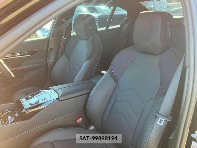 Bmw 5 SERIES 2025-03 8206577-15
