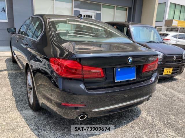 Bmw 5 SERIES 2017-07 8229038-1