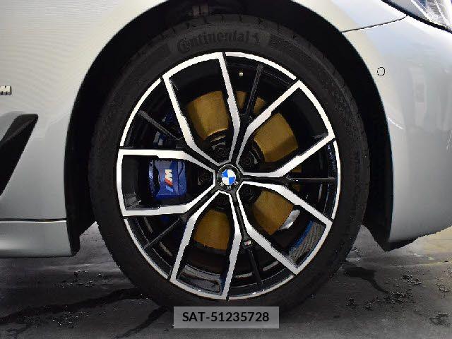 Bmw 5 SERIES 2021-03 8244703-11