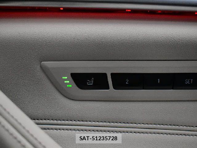 Bmw 5 SERIES 2021-03 8244703-5