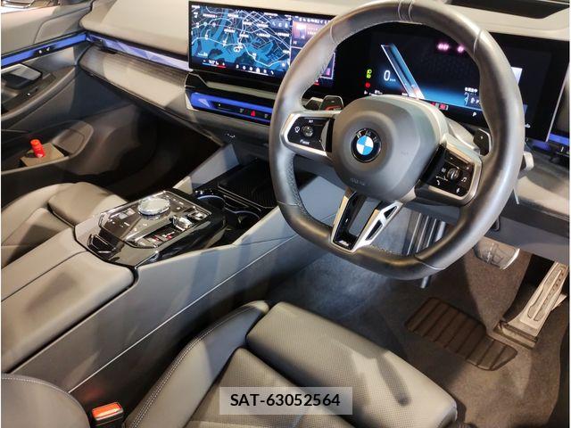 Bmw 5 SERIES 2024-12 8244702-1
