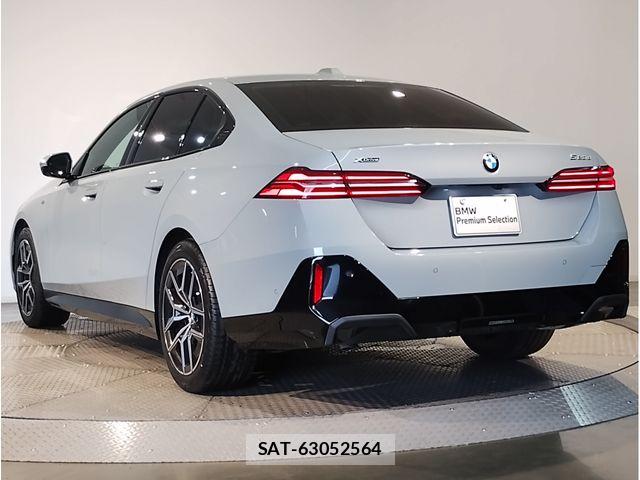 Bmw 5 SERIES 2024-12 8244702-2