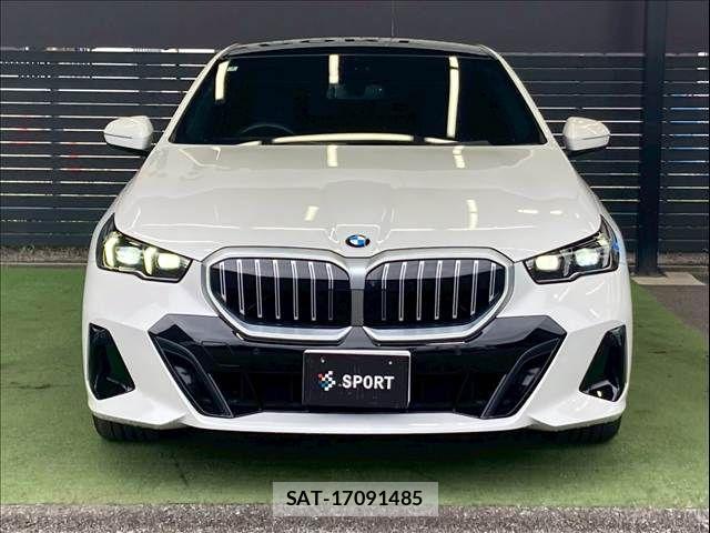 Bmw 5 SERIES 2024-03 8244704-14
