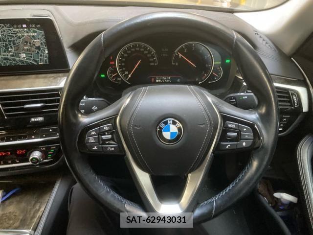 Bmw 5 SERIES 2017-10 8244706-21