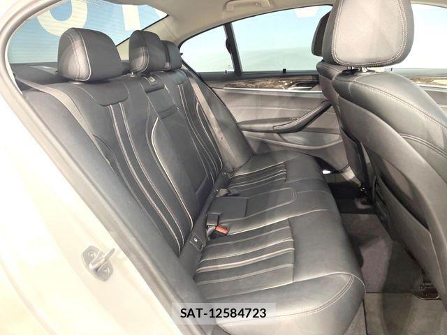 Bmw 5 SERIES 2017-08 8313348-9