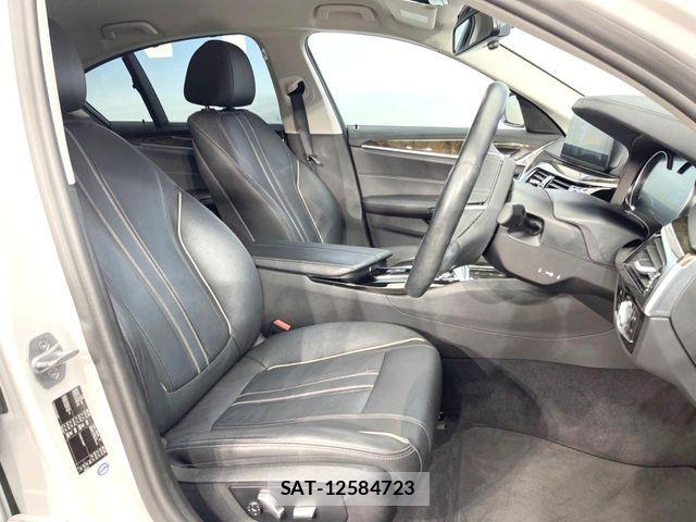 Bmw 5 SERIES 2017-08 8313348-8