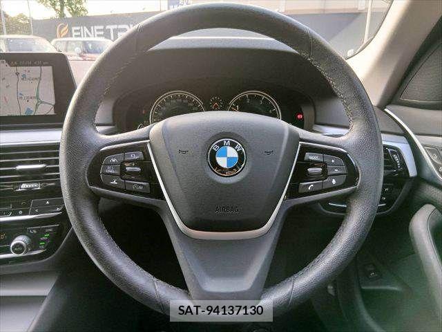 Bmw 5 SERIES 2017-07 8335066-9