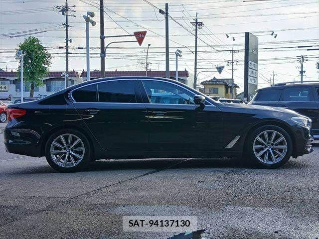 Bmw 5 SERIES 2017-07 8335066-15