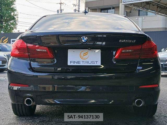 Bmw 5 SERIES 2017-07 8335066-17