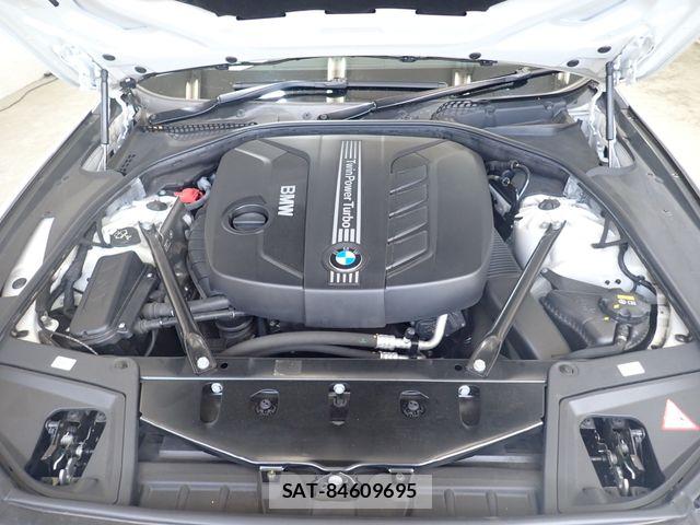 Bmw 5 SERIES 2016-03 8335064-26