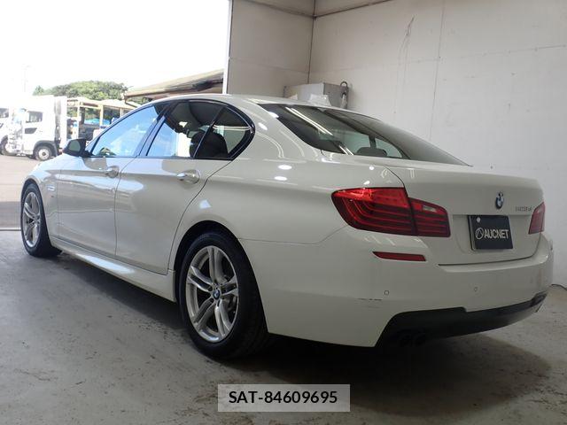 Bmw 5 SERIES 2016-03 8335064-2