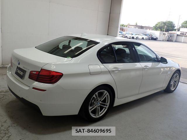 Bmw 5 SERIES 2016-03 8335064-7